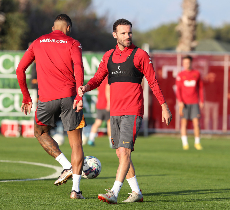 Takımdan ayrılacak mı? Juan Mata için Galatasaray’dan resmi açıklama!