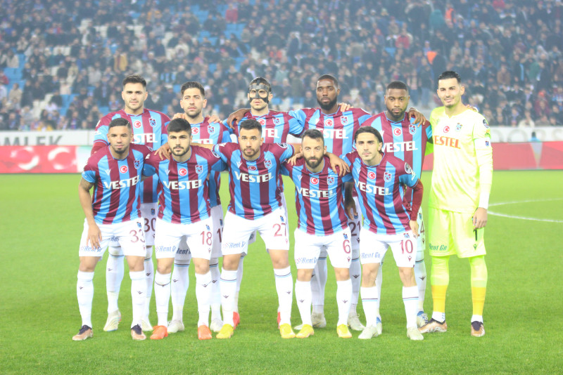 Spor yazarları Trabzonspor-Başakşehir maçını değerlendirdi!