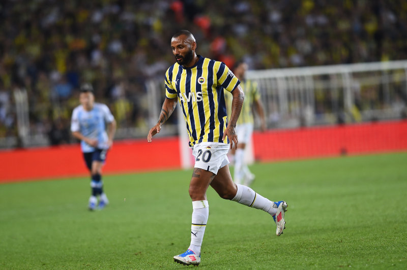 Fenerbahçe yönetiminden Pedro ve transfer kararı! İşte bonservisi