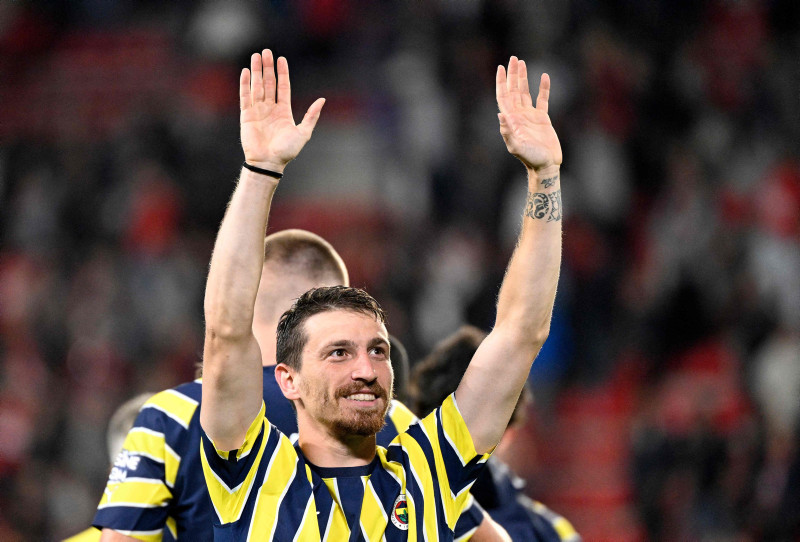 TRANSFER HABERİ: Fenerbahçe’de Mert Hakan Yandaş’ın yeni takımı belli oldu!