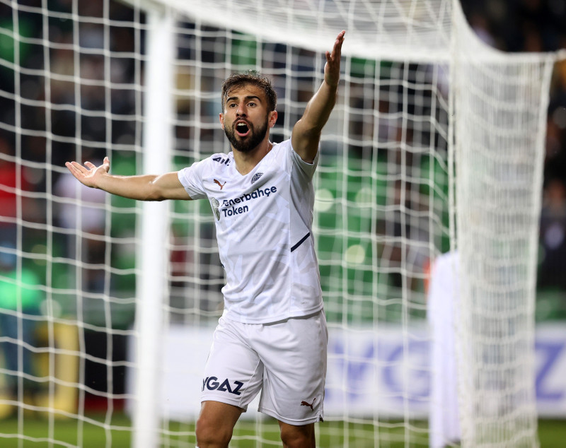 Vitor Pereira Fenerbahçe’den eski öğrencisini transfer etmek istiyor!
