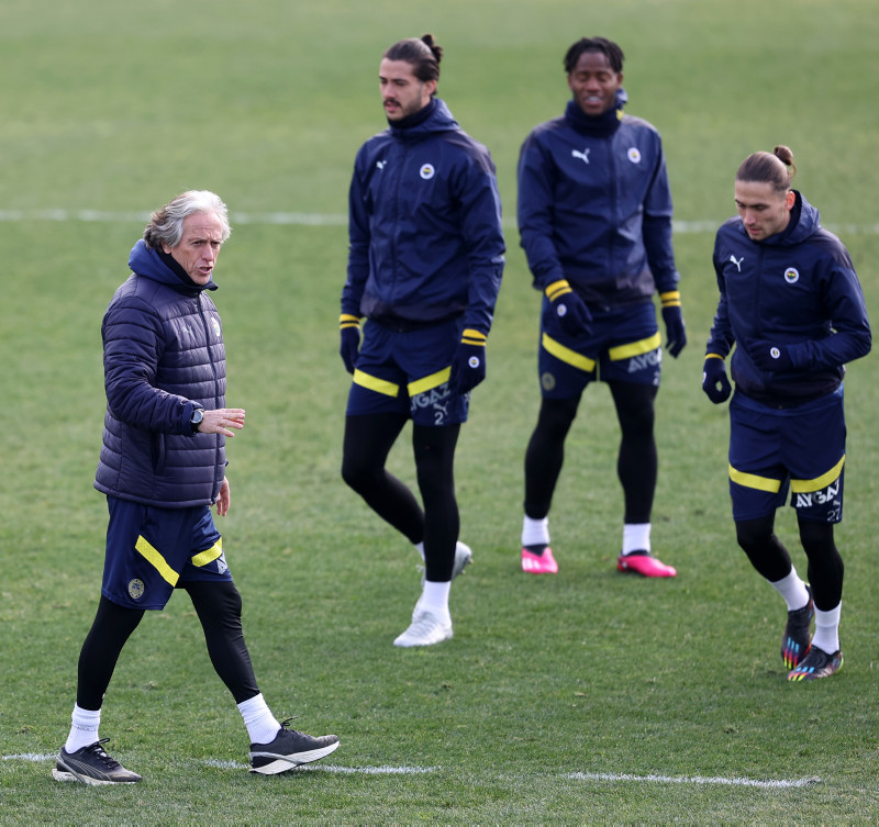 Vitor Pereira Fenerbahçe’den eski öğrencisini transfer etmek istiyor!