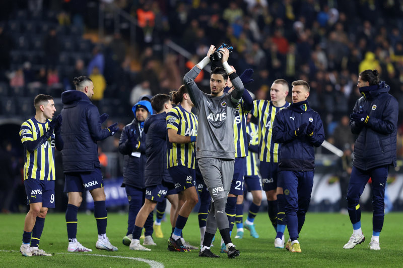 FENERBAHÇE HABERLERİ | Ahmet Çakar’dan flaş yorum! Penaltı tekrarı kural hatasıdır