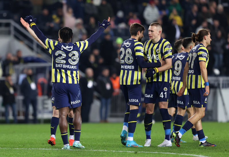 FENERBAHÇE HABERLERİ | Ahmet Çakar’dan flaş yorum! Penaltı tekrarı kural hatasıdır