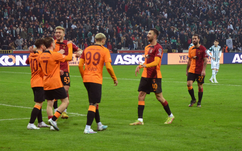 TRANSFER HABERİ: Galatasaraylı yıldız Hollanda yolcusu! Yeni takımını açıkladılar