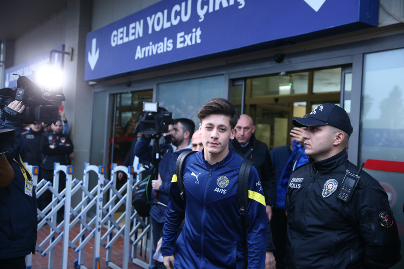 PSG’den Fenerbahçeli Arda Güler için resmi transfer teklifi!