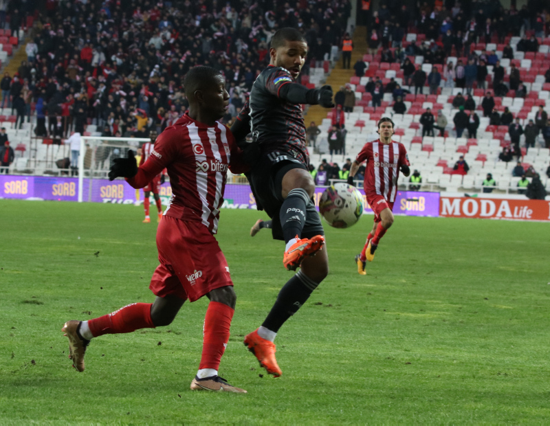 Spor yazarları Sivasspor - Beşiktaş maçını yorumladı!