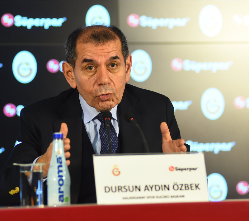 Galatasaray Başkanı Dursun Özbek açıkladı! Sporcularımız alacağından vazgeçti