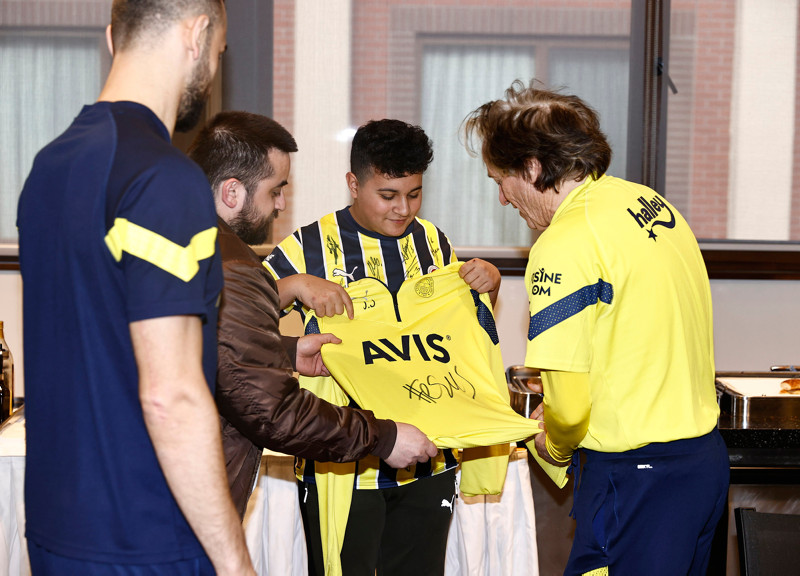 Enkazdan çıkarılmıştı! Mehmet Akif Ağaç Fenerbahçe’yle buluştu