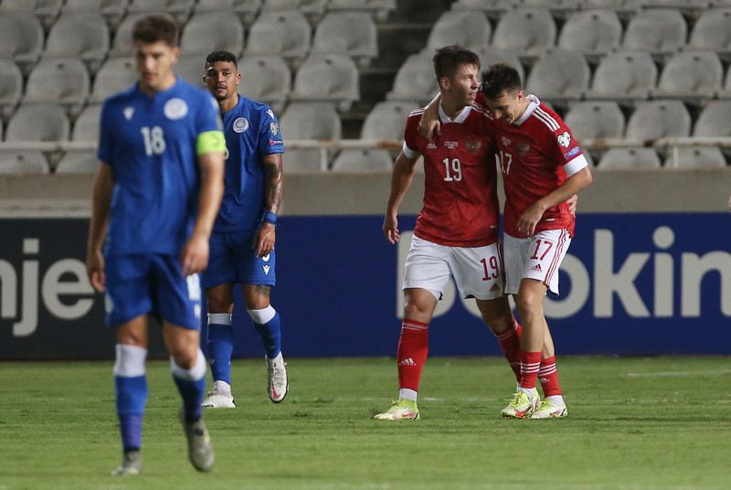 GALATASARAY TRANSFER HABERİ: Arsen Zakharyan’ın menajerinden flaş sözler!