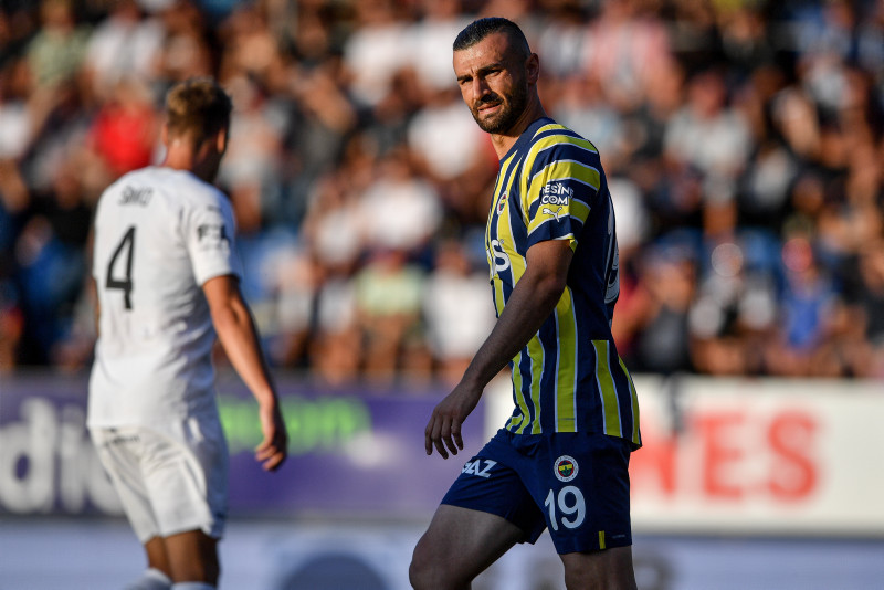 FENERBAHÇE TRANSFER HABERLERİ: Yönetici resmen açıkladı! Polonya ekibinden Serdar Dursun hamlesi