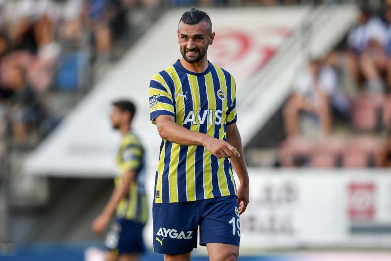 FENERBAHÇE TRANSFER HABERLERİ: Yönetici resmen açıkladı! Polonya ekibinden Serdar Dursun hamlesi