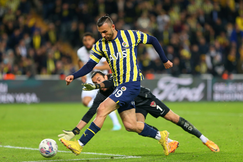 FENERBAHÇE TRANSFER HABERLERİ: Yönetici resmen açıkladı! Polonya ekibinden Serdar Dursun hamlesi