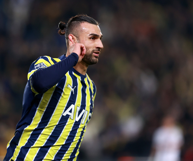 FENERBAHÇE TRANSFER HABERLERİ: Yönetici resmen açıkladı! Polonya ekibinden Serdar Dursun hamlesi