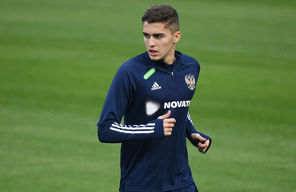 Arsen Zakharyan Galatasaray’a transfer olacak mı? Kendisi açıkladı