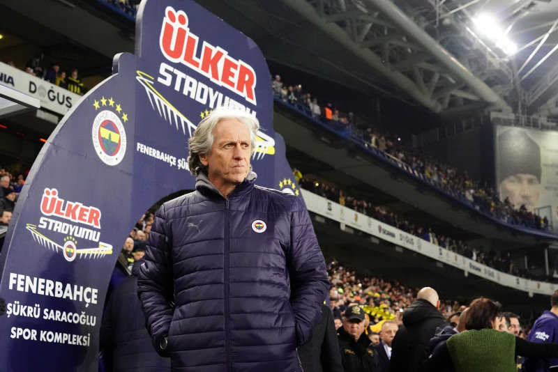 FENERBAHÇE HABERİ: Jorge Jesus’un peşini bırakmıyorlar! İşte yeni talibi