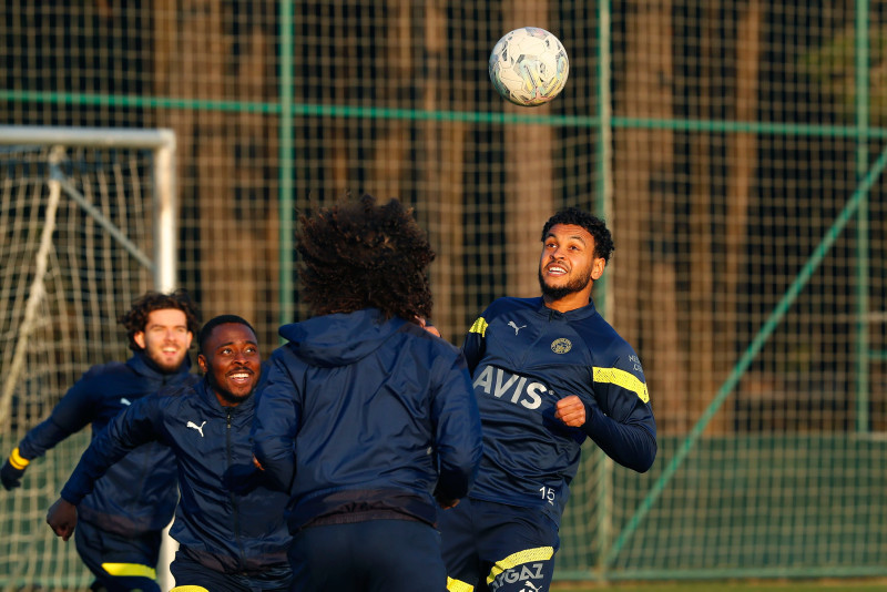 İspanyol basını duyurdu! Fenerbahçe Adama Traore’nin peşinde