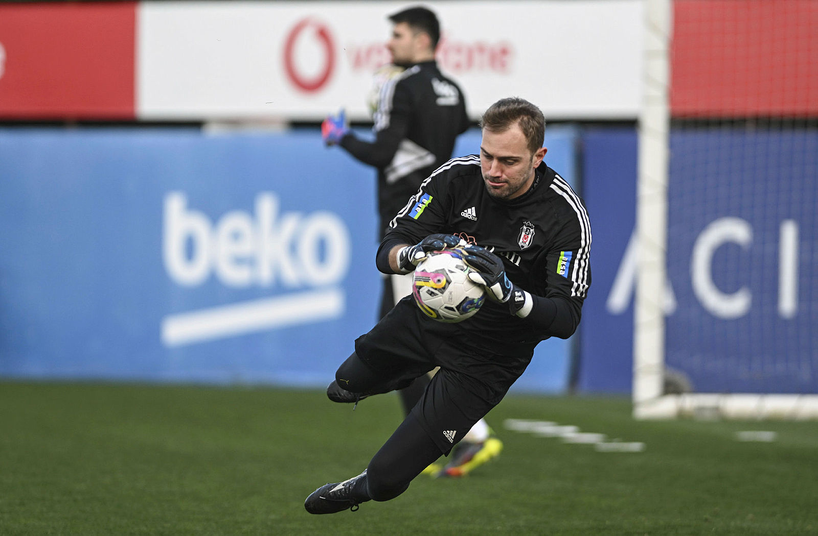 Beşiktaş’ta yeni sezonda sürpriz ayrılıklar! Sinan Vardar açıkladı...