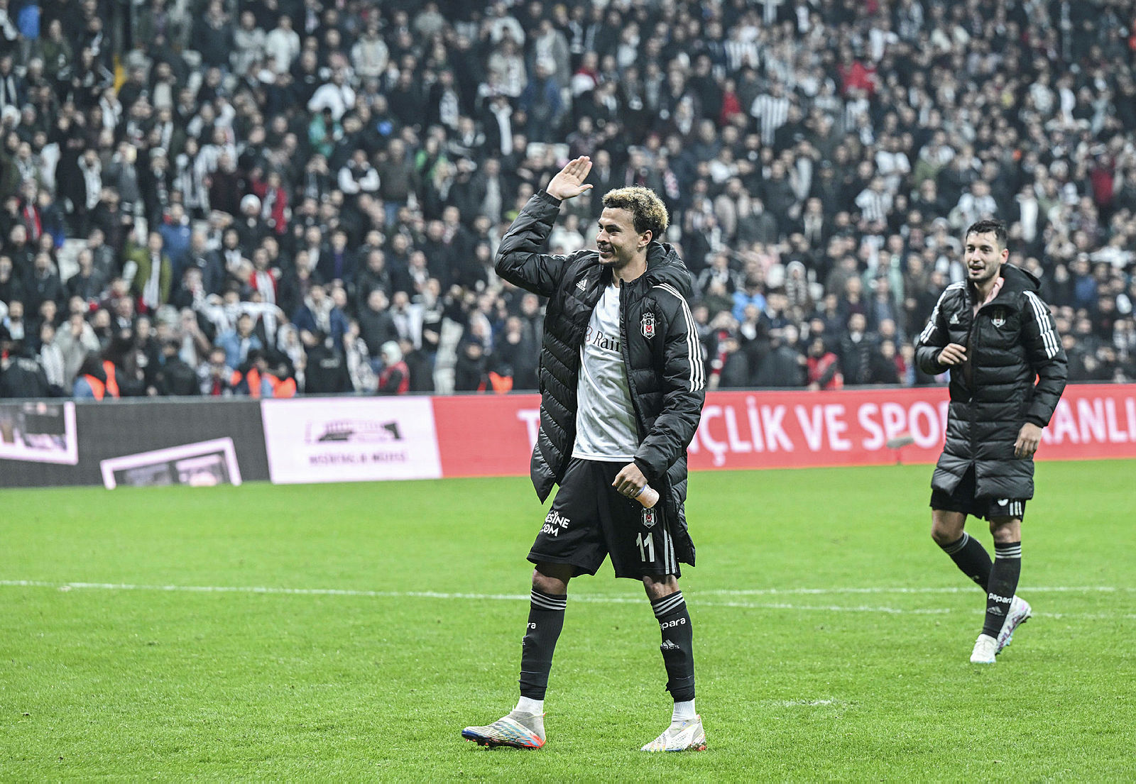 Beşiktaş’ta yeni sezonda sürpriz ayrılıklar! Sinan Vardar açıkladı...