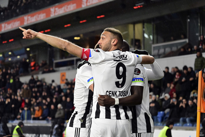 BEŞİKTAŞ HABERLERİ: Sürpriz transfer teklifi! Cenk Tosun ayrılıyor mu?