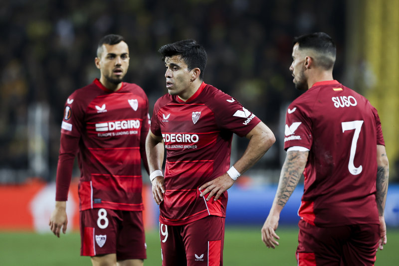 Fenerbahçe Sevilla maçı sonrası Jorge Jesus’a değişiklik eleştirisi! Onu neden çıkardın?