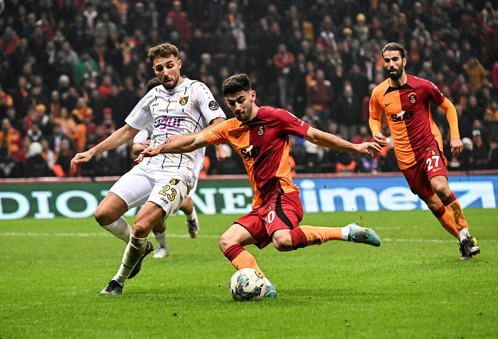 GALATASARAY HABERLERİ - Cimbom için büyük hüsran! 18 milyon Euro...