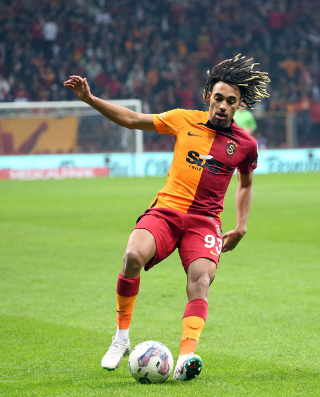 GALATASARAY TRANSFER HABERİ: Sacha Boey’dan transfer açıklaması!