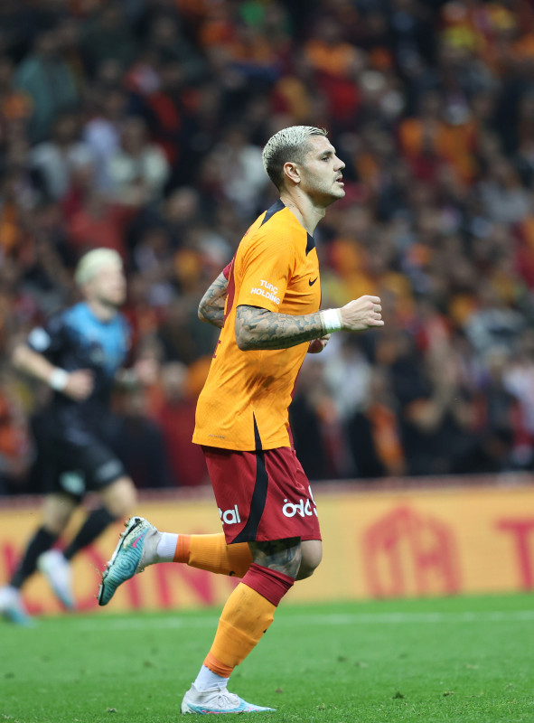 GALATASARAY HABERLERİ: Okan Buruk Mauro Icardi’yle Görüştü! İşte ...