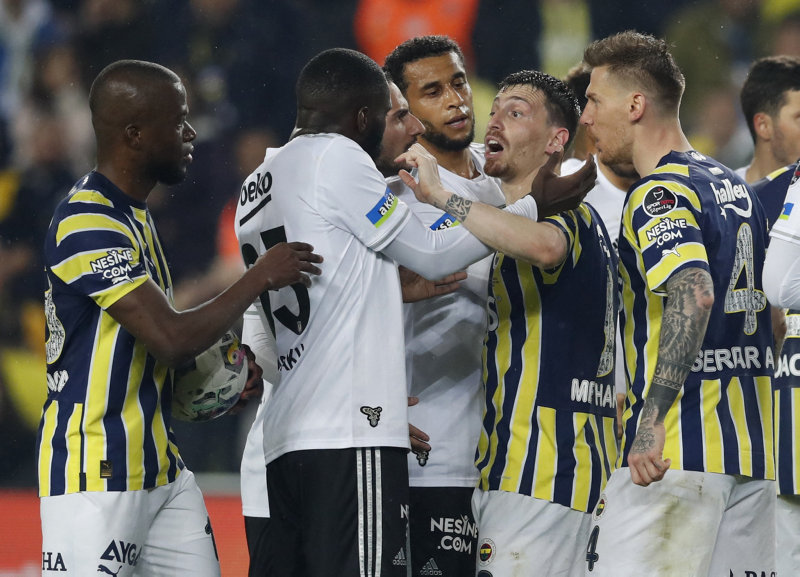 Fenerbahçe’de Aziz Yıldırım kararı!