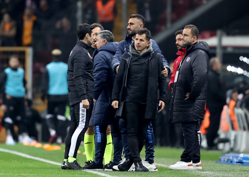 Galatasaray Başakşehir maçı sonrası Emre Belözoğlu’dan kırmızı kart açıklaması!