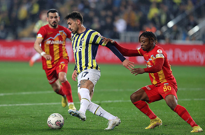 Çarpıcı Fenerbahçe sözleri! Elde bir tek o kaldı