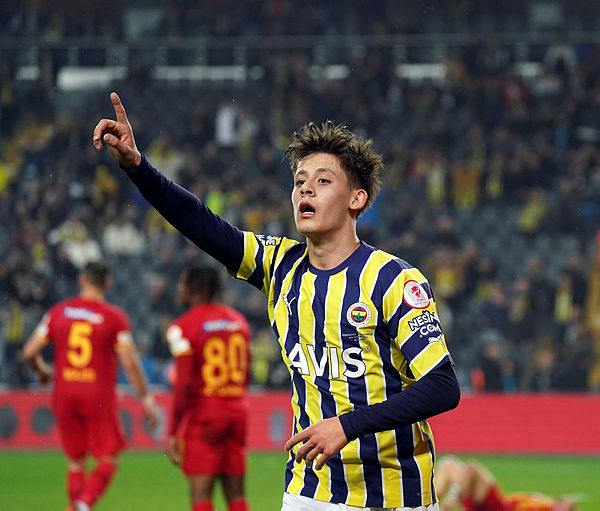 Çarpıcı Fenerbahçe sözleri! Elde bir tek o kaldı