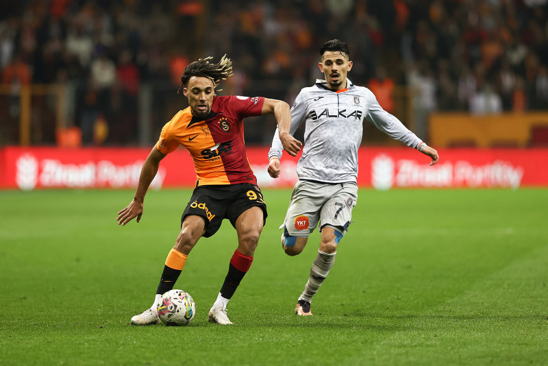 GALATASARAY HABERLERİ - Cimbom'dan Sacha Boey kararı! 8 galatasaray haberleri sacha boeyden transfer karari bu sezon 1681126173094