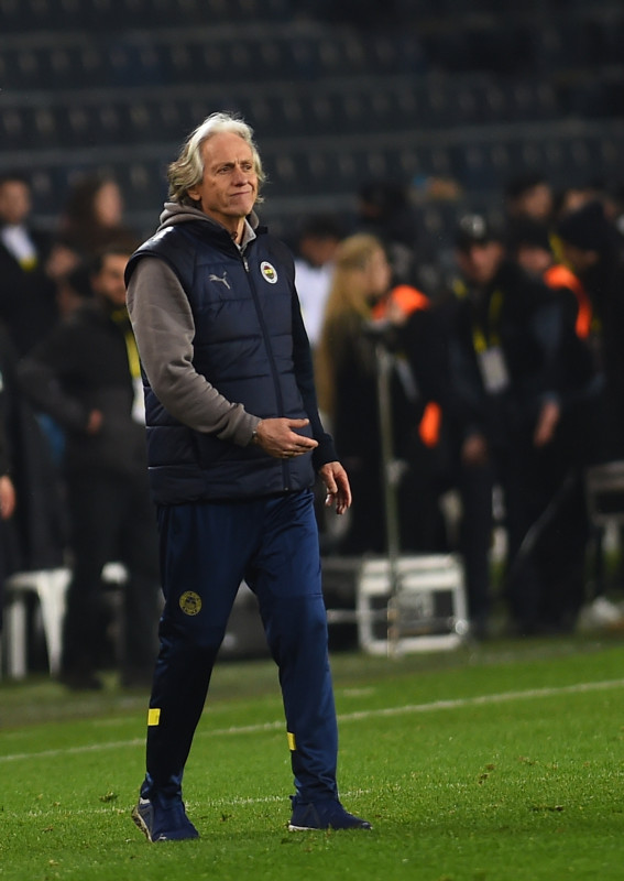FENERBAHÇE HABERİ: Brezilya’dan olay iddia! Jorge Jesus’u telefonla aradılar