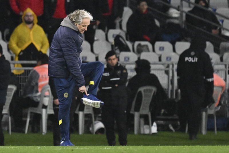 FENERBAHÇE HABERİ: Brezilya’dan olay iddia! Jorge Jesus’u telefonla aradılar