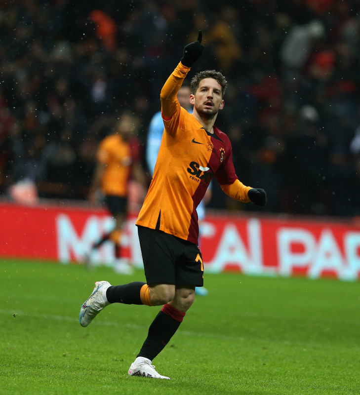 TRANSFER HABERİ: Galatasaray’dan flaş hamle! Dries Mertens...