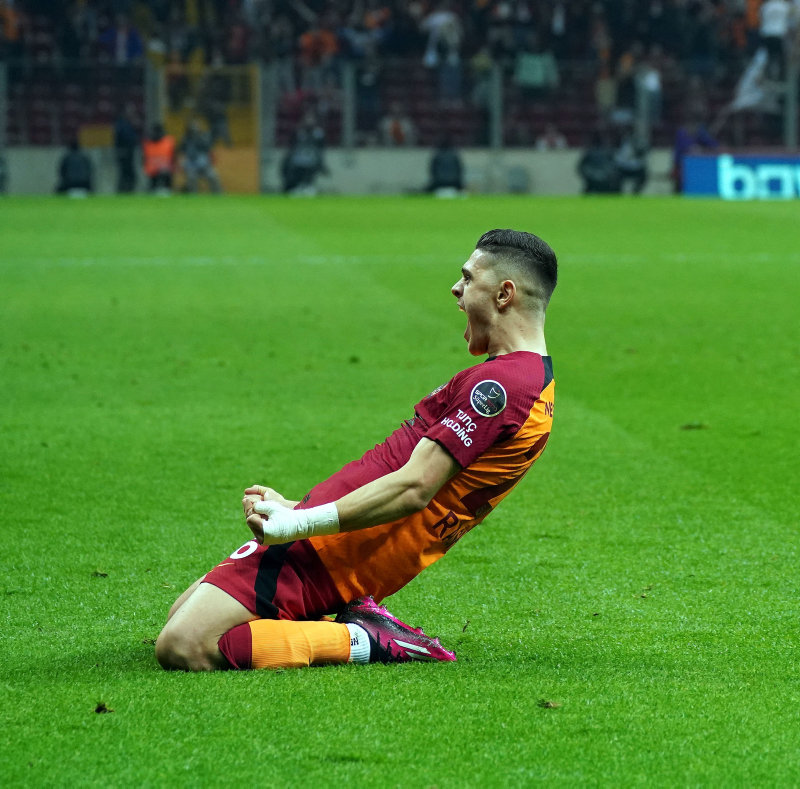 Galatasaray Kayserispor maçı sonrası çarpıcı yorum! Kayseri değil Barcelona olsa...