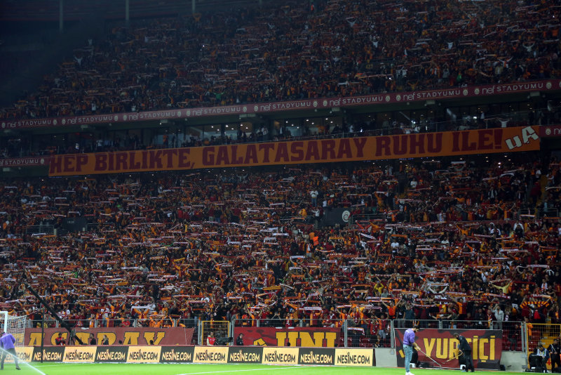 Şampiyonluk yaklaşıyor taraftar coşuyor! Galatasaray kasasını doldurdu