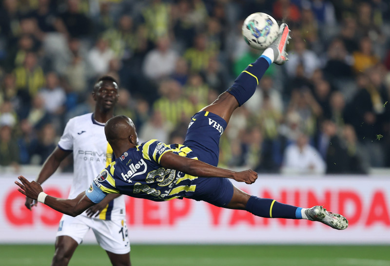 FENERBAHÇE HABERLERİ: Enner Valencia gözünü rekora dikti! 3 gol daha atarsa...