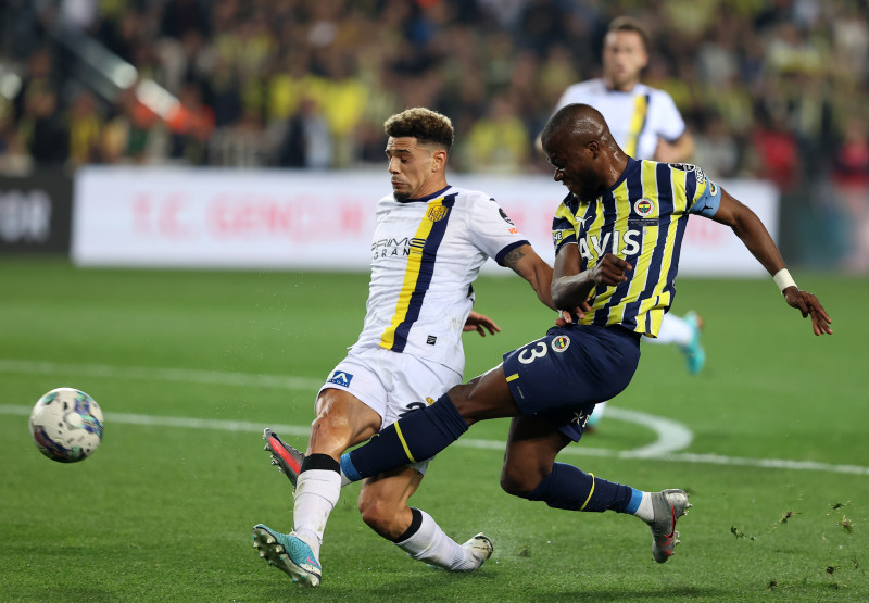 FENERBAHÇE HABERLERİ: Enner Valencia gözünü rekora dikti! 3 gol daha atarsa...