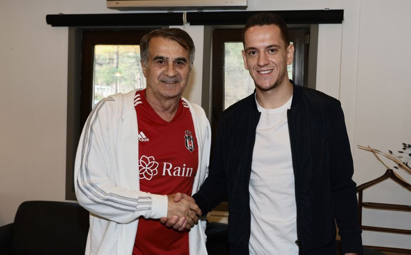 TRANSFER HABERİ: Beşiktaşlı yıldıza sürpriz talip! Geldiği gibi gidiyor