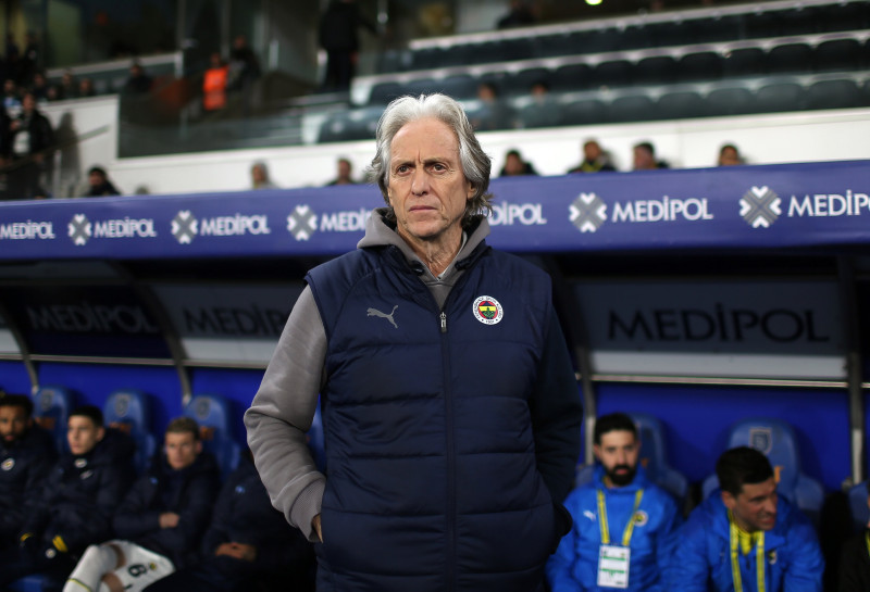 FENERBAHÇE HABERLERİ: Flaş Jorge Jesus iddiası! Olaylı bir vedaya hazırlanıyor