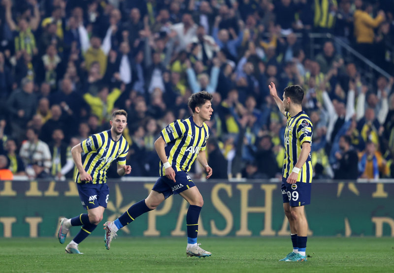 Fenerbahçeli Arda Güler’e büyük övgü! Türkiye’nin en iyisi