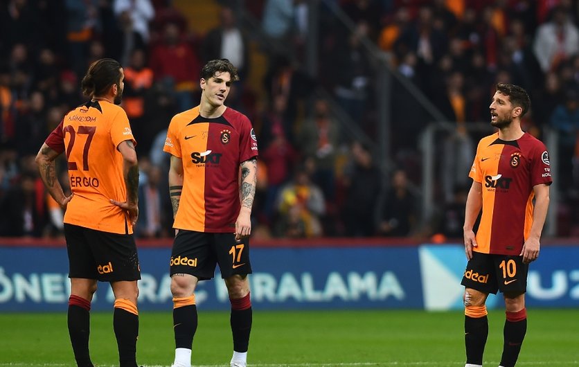 GALATASARAY TRANSFER HABERLERİ: G.Saray’ın istediği Dominik Livakovic’e İngiliz devi talip oldu!