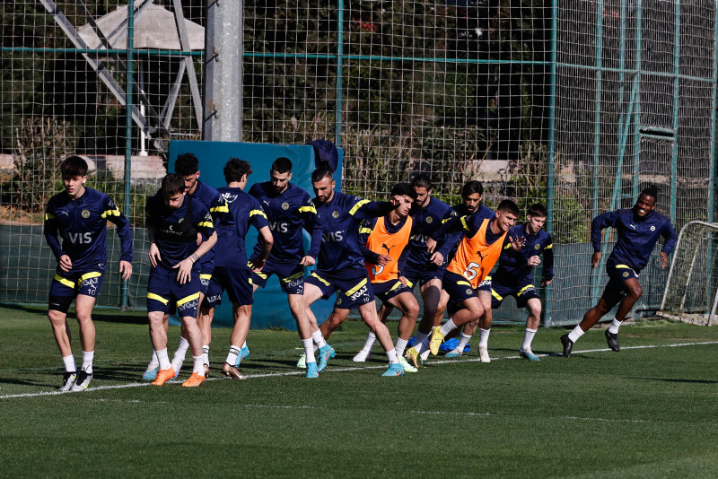 Fenerbahçe yıldız isim için kararını verdi! Opsiyonu...