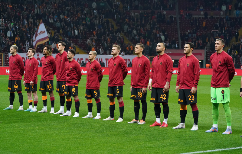 GALATASARAY HABERLERİ | Okan Buruk’tan oyuncularına uyarı!