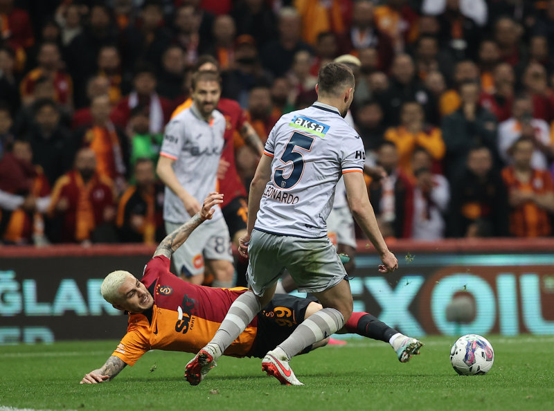 Ahmet Çakar Galatasaray - Başakşehir maçını yorumladı
