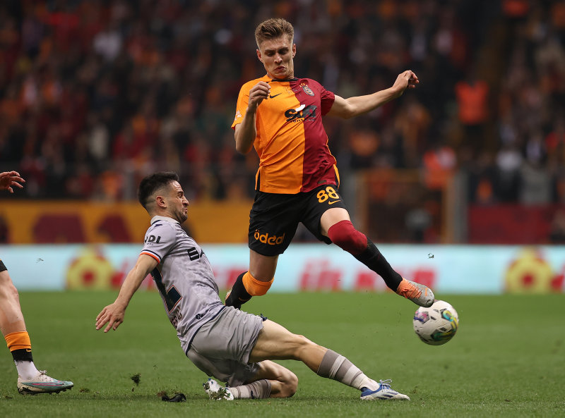 Ahmet Çakar Galatasaray - Başakşehir maçını yorumladı