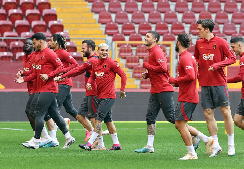 TRANSFER HABERİ: Galatasaray’ın yıldızını Milan kapıyor!