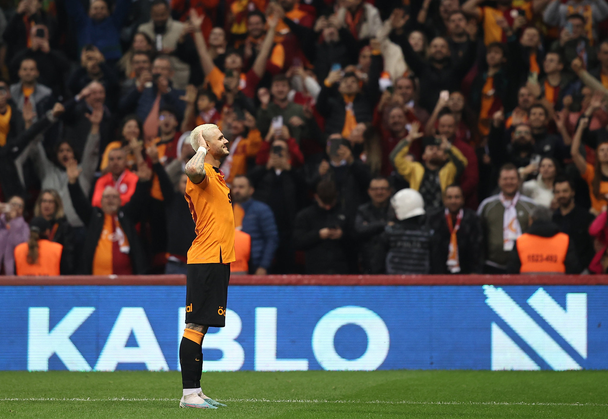 GALATASARAY TRANSFER HABERLERİ: Cimbom’a sürpriz santrfor önerisi!